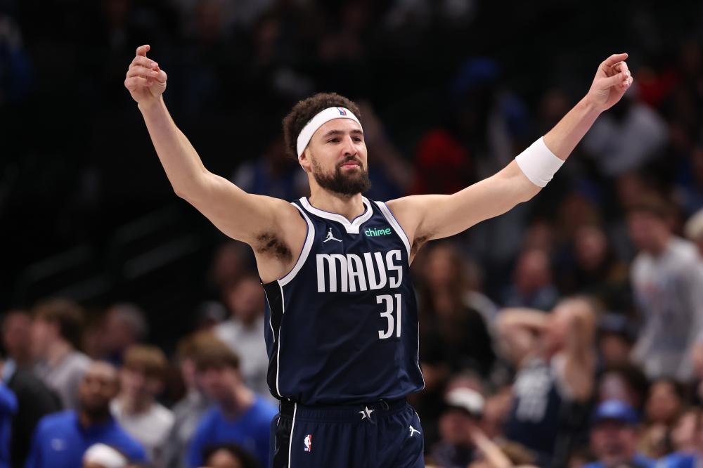 他们坚持不 他们坚持不