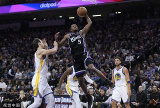 特里正是看 特里正是看